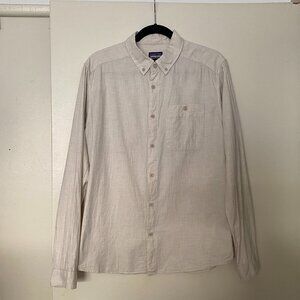 Patagonia Men's Cotton Button Down (Size M)